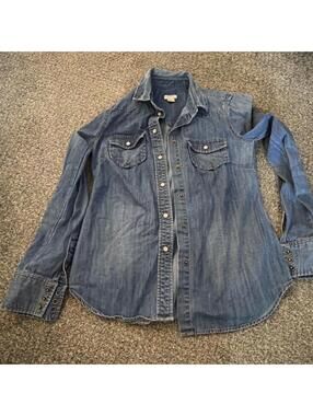 J.Crew Women's Blue and Navy Shirt